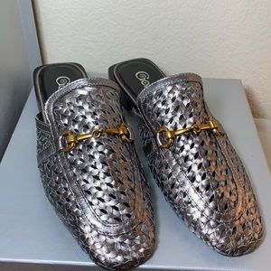 Golo size 6.5 mule sandals